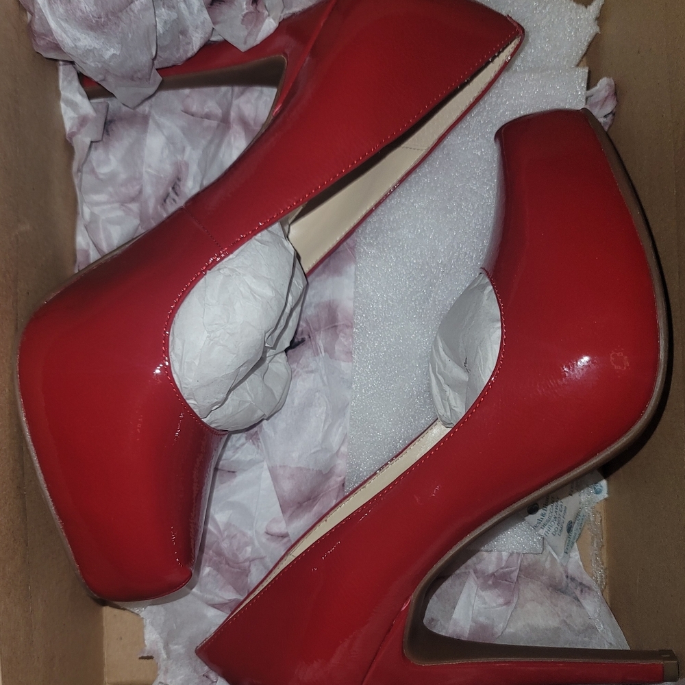 Jessica Simpson Pumps